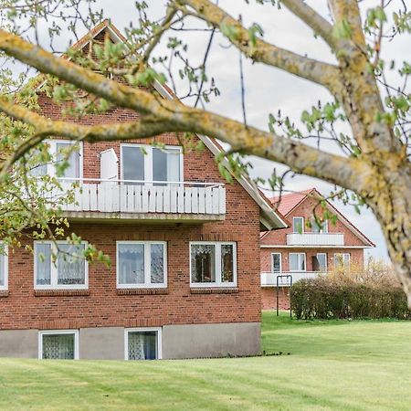 Straendhus Bed&Breakfast Hasselberg  Extérieur photo