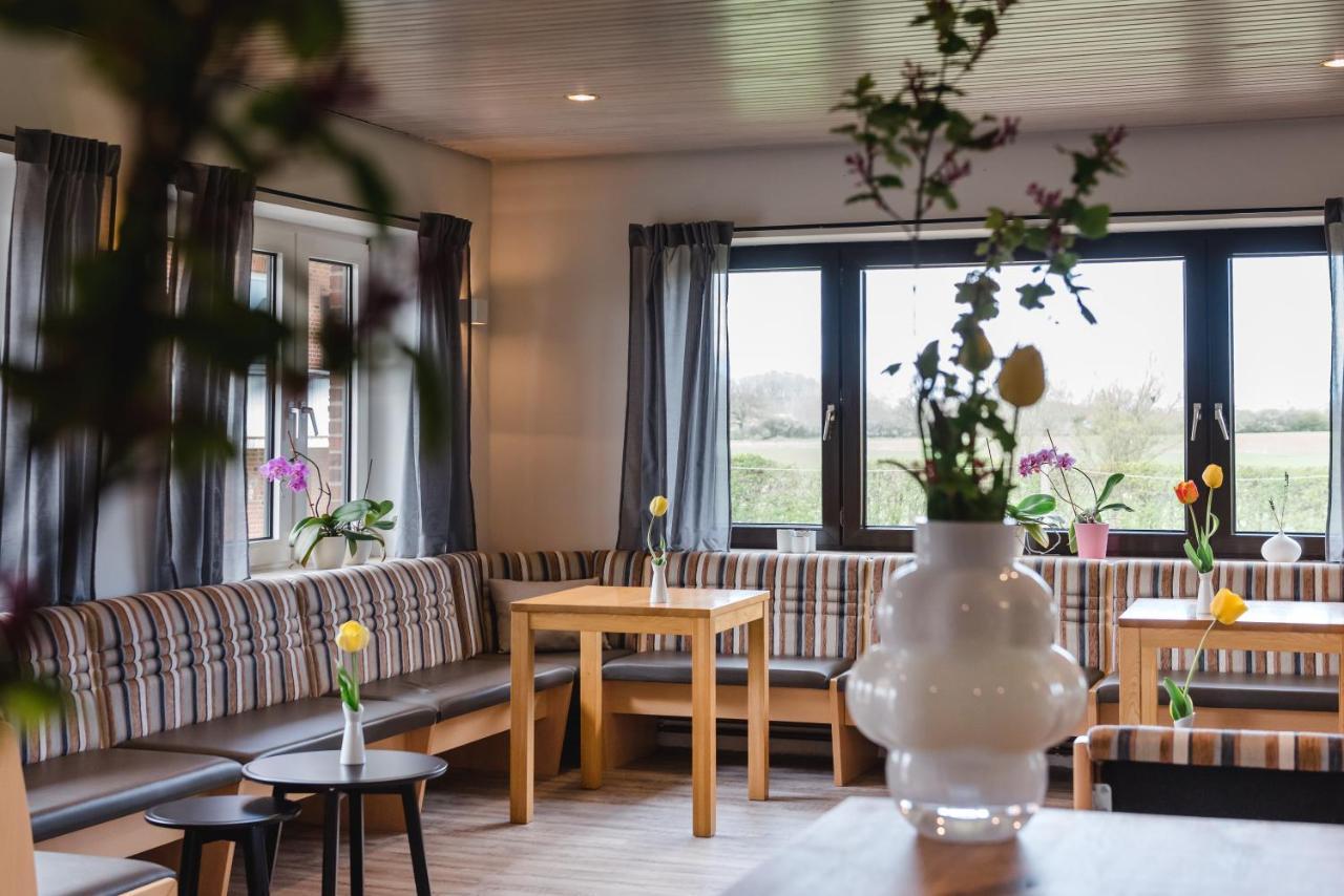 Straendhus Bed&Breakfast Hasselberg  Extérieur photo